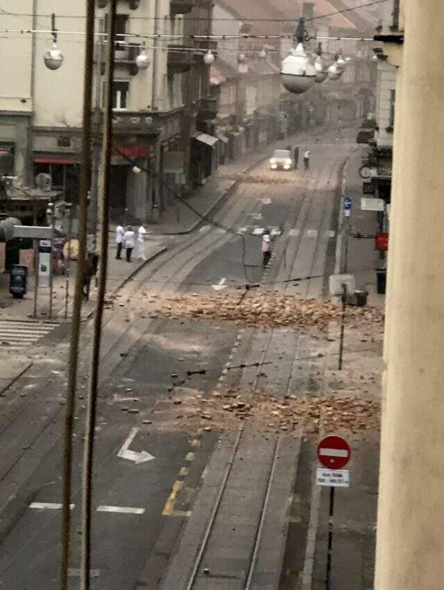 Son dakika: Hırvatistan'da 5.3 büyüklüğünde deprem meydana geldi