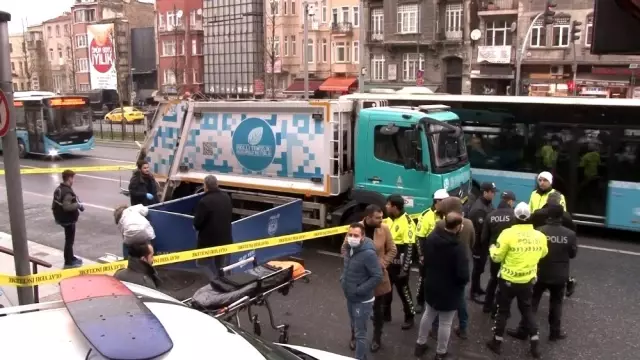 Beyoğlu'nda genç adamın, çöp kamyonunun altında kaldığı anları güvenlik kamerası görüntüledi