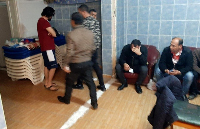 Koronavirüs tedbirleri kapsamında kapatılan hamam kahvehaneye çevrildi