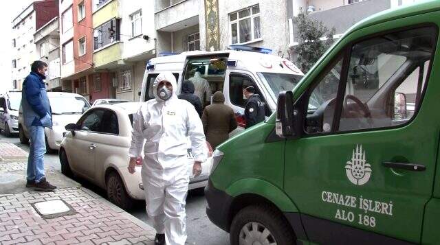 Sultangazi'de hayatını kaybeden kadın koronavirüs şüphesiyle morga kaldırıldı Sultangazi'de hayatını kaybeden kadın koronavirüs şüphesiyle morga kaldırıldı