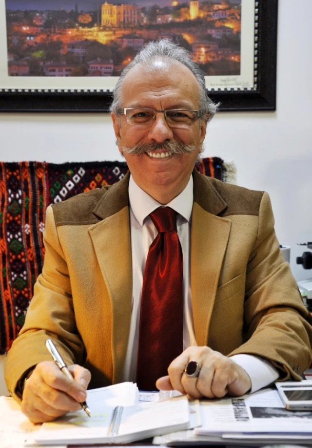 Prof. Dr. Oğuz Özyaral, koronavirüs şüphesiyle hastaneye kaldırıldı