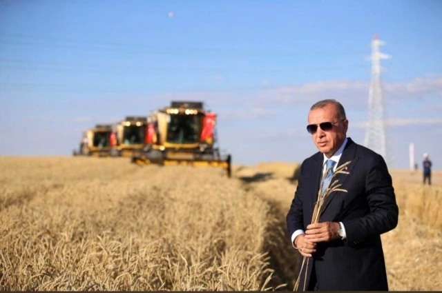 Erdoğan, AK Parti Erzurum İl Başkanı Öz'ün dile getirdiği tohum talebini çözüme kavuşturdu