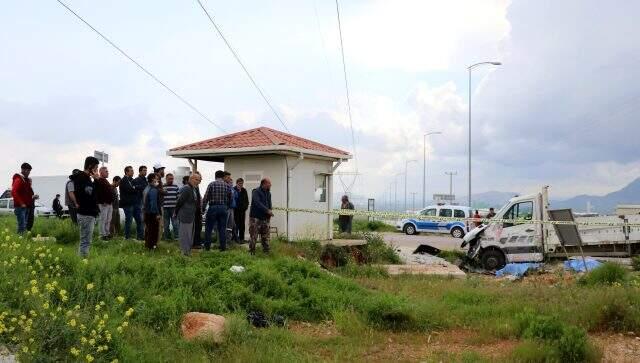Tarlaya giden anne kızın hayatını kaybettiği kazaya dair görüntüler ortaya çıktı Tarlaya giden anne kızın hayatını kaybettiği kazaya dair görüntüler ortaya çıktı