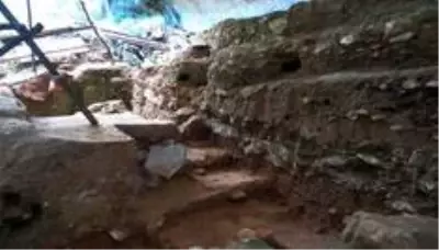 Fransa'da bir mağarada bulanan 50 bin yıllık sicim parçası Neandertaller hakkında çok önemli...