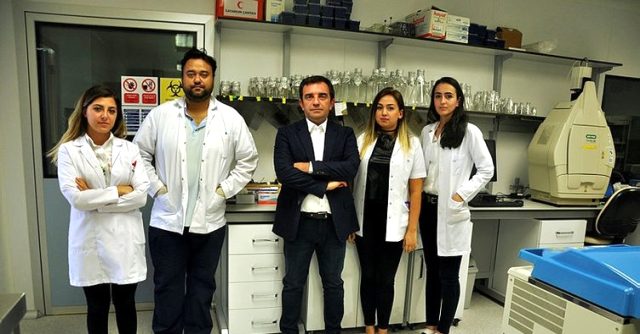 Son Dakika: Türk Profesör Aykut Özdarendeli ve ekibi, koronavirüsün gen haritasını çıkardı