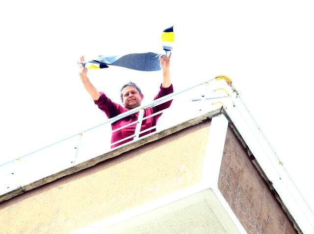 Fenerbahçe'nin yardım kolileri sahiplerine ulaştı Fenerbahçe'nin yardım kolileri sahiplerine ulaştı