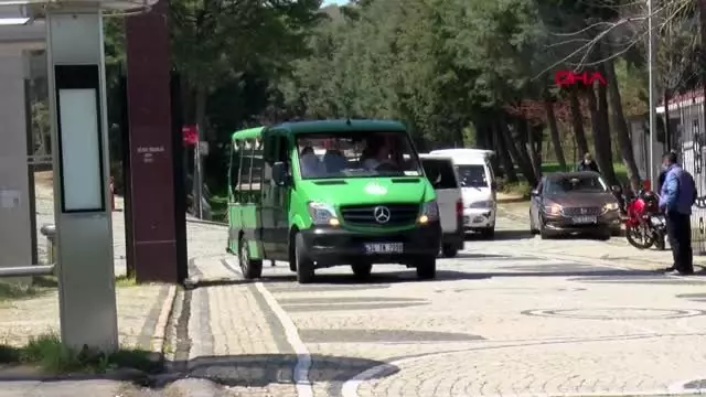 Ebru Şallı'nın 9 yaşında hayatını kaybeden oğlu son yolculuğuna uğurlandı