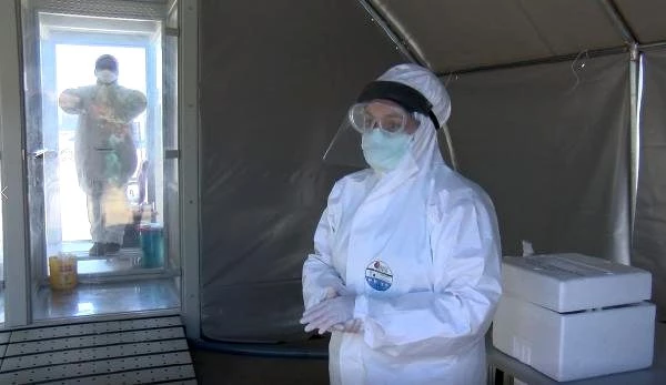 Ankara'da bir firma koronavirüs test kabini üretti! Günde 5 bin test gerçekleştirilebiliyor