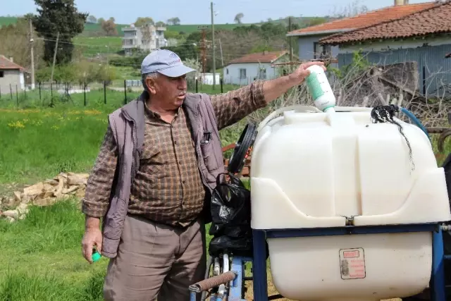 Koronavirüs salgınına inat bu köyde tarım ve hayvancılık sürüyor