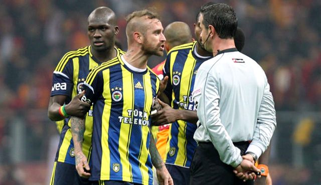 Raul Meireles: Son 2 yılımda, Fenerbahçe'de oynamaktan zevk almadım