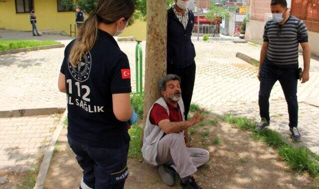 HDP'lilerin güldüğü evlat nöbetindeki aileler, sinir krizi geçirdi HDP'lilerin güldüğü evlat nöbetindeki aileler, sinir krizi geçirdi