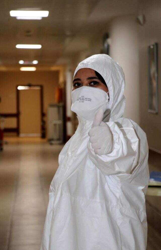 Koronayı yenip işbaşı yapan hemşire: Evde olmak vicdani bir yük Koronayı yenip işbaşı yapan hemşire: Evde olmak vicdani bir yük