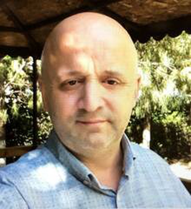 Evinde izole eden şahıs, ''korona şüphelisiyim'' notu bırakıp 5. kattan atlayarak intihar etti