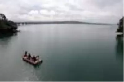 Ekipler, yakınlarına üç kelimelik intihar mesajı gönderen genci arıyor