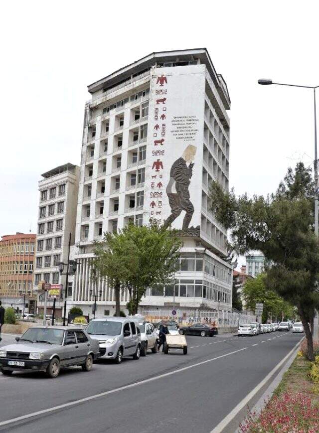 Diyarbakır'da 2015 yılında boşaltılan Orduevi için yıkım kararı alındı Diyarbakır'da 2015 yılında boşaltılan Orduevi için yıkım kararı alındı