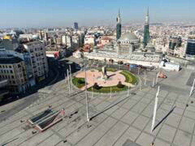 İstanbul'daki korona kaynaklı büyük değişim, havadan görüntülendi