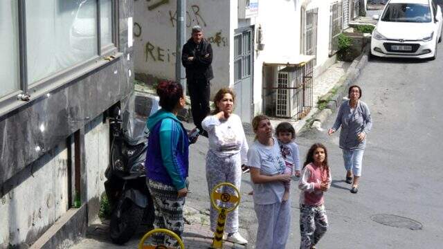 İş yerinde çıkan yangında kasadaki paralar da kül oldu İş yerinde çıkan yangında kasadaki paralar da kül oldu