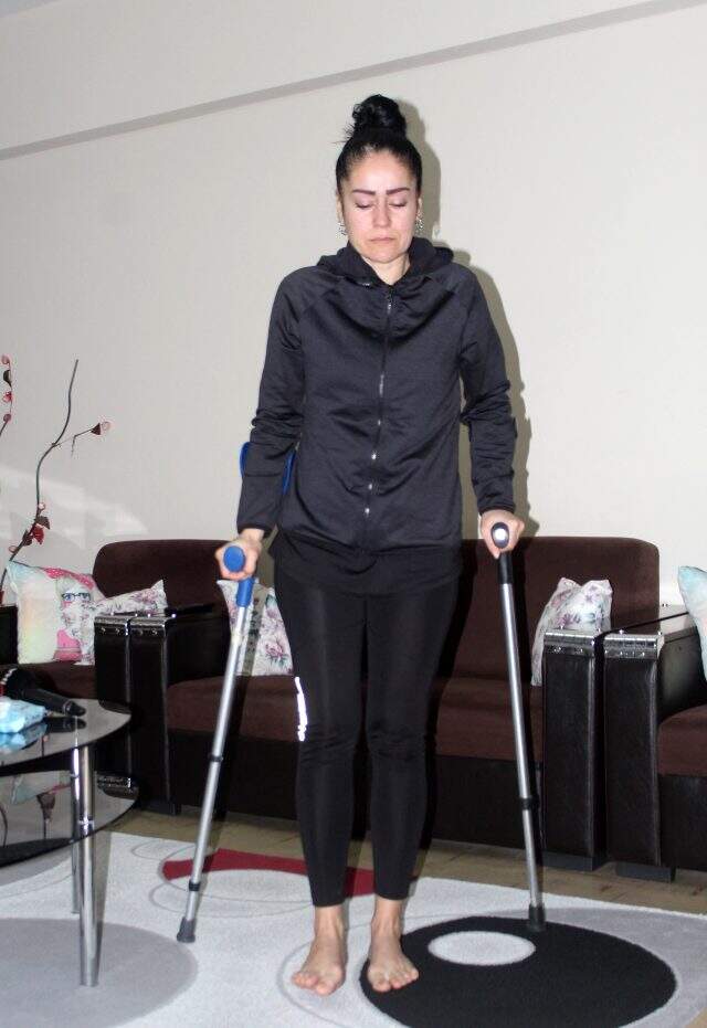 1 çocuk annesi kadın, kendisini vuran eşinin 1.5 ayda serbest kalmasına gözyaşlarıyla isyan etti 1 çocuk annesi kadın, kendisini vuran eşinin 1.5 ayda serbest kalmasına gözyaşlarıyla isyan etti