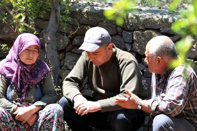 Gelin alma umuduyla bin 800 km yol gitti, 45 bin lirasını kaptırdı Gelin alma umuduyla bin 800 km yol gitti, 45 bin lirasını kaptırdı