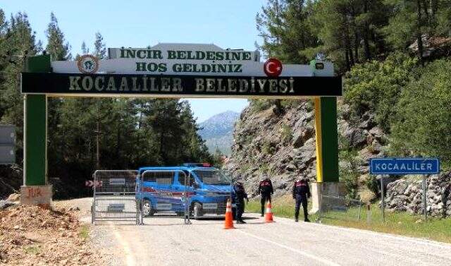 Berberin testinin pozitif çıktığı Bucak ilçesinde, sıkı karantina önlemleri alındı Berberin testinin pozitif çıktığı Bucak ilçesinde, sıkı karantina önlemleri alındı