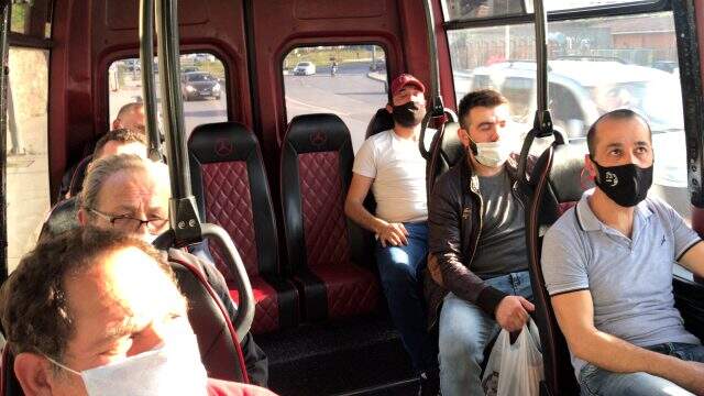 Denetimlerde maskesiz yakalanan taksici: Yedik mi cezayı Denetimlerde maskesiz yakalanan taksici: Yedik mi cezayı