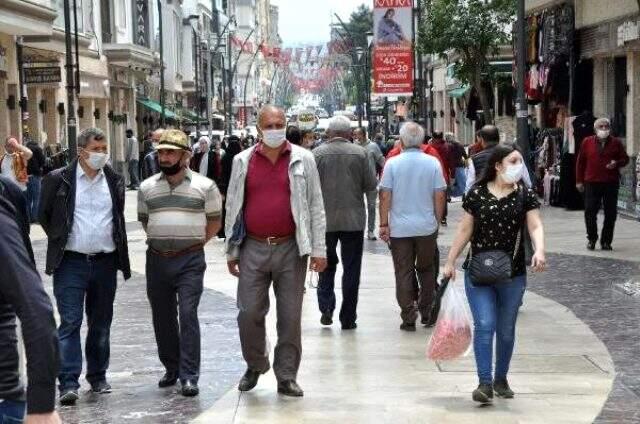 Dün yeni vaka görülmeyen Ordu'da bugün sokaklar doldu taştı