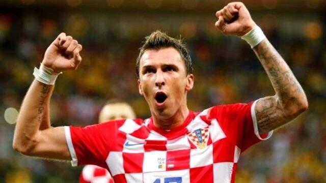 Galatasaray'da Belhanda'nın yerine Mario Mandzukic geliyor