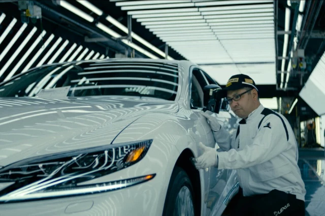 Lexus'un Takumi Belgeseli Türkçe altyazı ile YouTube'da