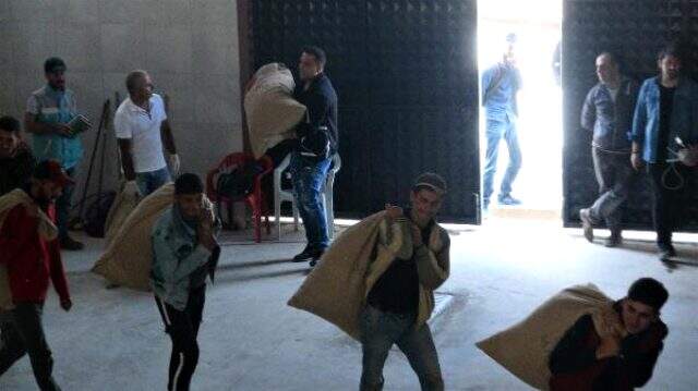Şarkıcı Berdan Mardini, memleketi Mardin'e gül suyu fabrikası kurdu