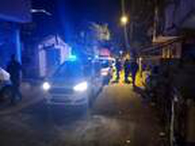 Kadıköy'de 'kız meselesi' kanlı bitti: 4 yaralı Kadıköy'de 'kız meselesi' kanlı bitti: 4 yaralı
