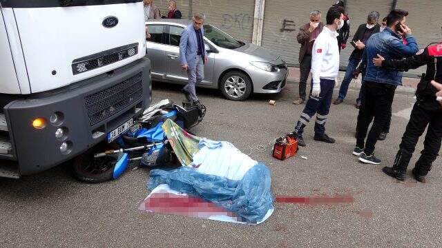 21 yaşındaki genç, motosiklet üzerinde öldürüldü, yakınlarının feryadı yürek dağladı 21 yaşındaki genç, motosiklet üzerinde öldürüldü, yakınlarının feryadı yürek dağladı