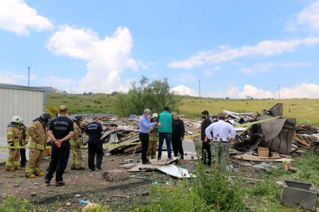 İstanbul'da fabrikada patlama: 2 işçi yaşamını yitirdi İstanbul'da fabrikada patlama: 2 işçi yaşamını yitirdi