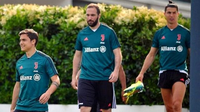 Juventus'lu Higuain'in antrenmandaki kilolu hali dikkatlerden kaçmadı