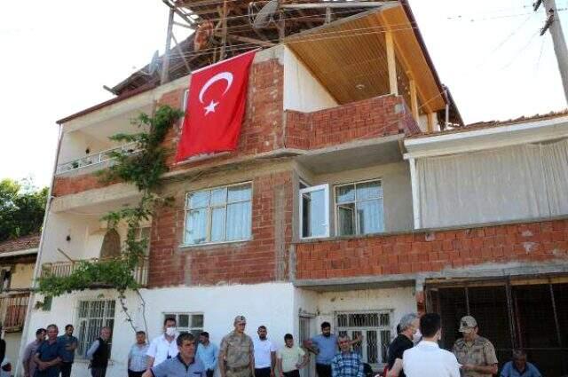 İdlib'de yaralanan askerimiz 43 gün sonra şehit oldu