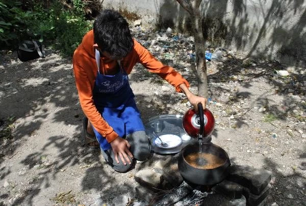 Köy evinde yaptığı yemeklerle fenomen olan Taha'nın, hesabı yeniden açıldı