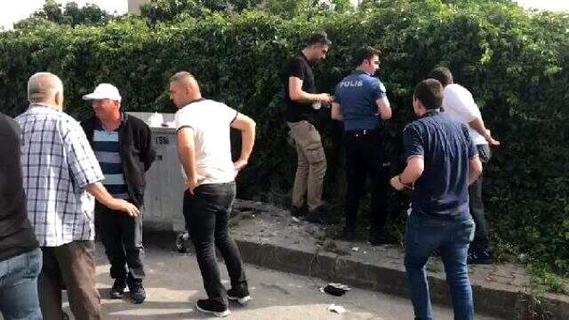 Ağabey, uyuşturucu krizi geçiren kardeşini göğsünden vurdu Ağabey, uyuşturucu krizi geçiren kardeşini göğsünden vurdu
