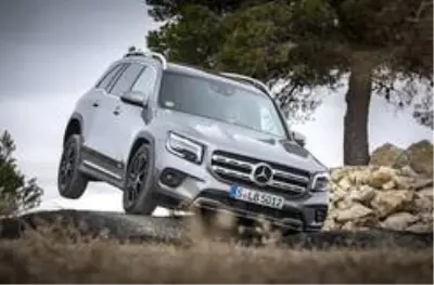 Mercedes-Benz'in yepyeni SUV modeli GLB Türkiye yollarında!