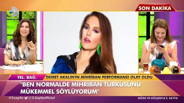 Mihriban türküsü performansıyla Twitter'da gündem olan Demet Akalın, eleştirileri tiye aldı