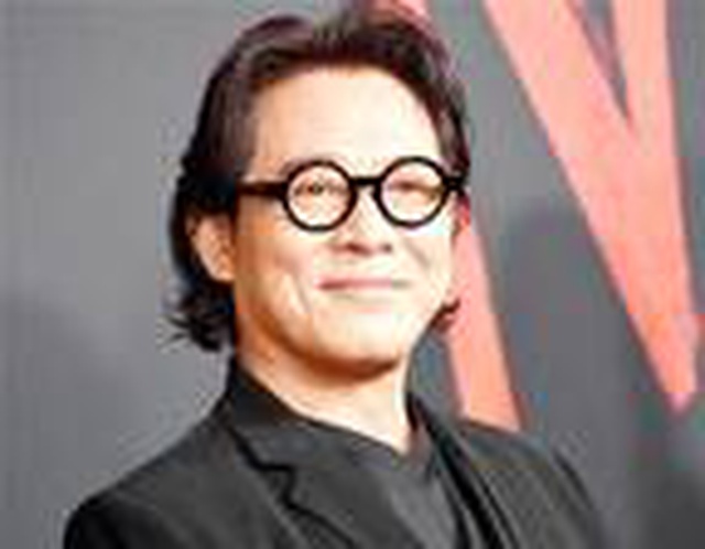 Jet LI: Dünya bir bütün