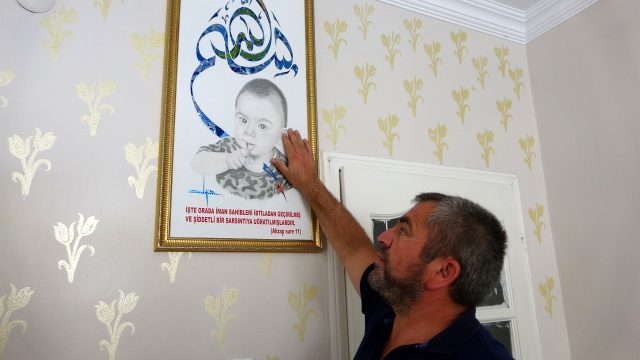Şehit Bedirhan'ın dedesi Mustafa Karakaya: 'Bize böyle bir sevinç yaşattıkları için askerimizden...