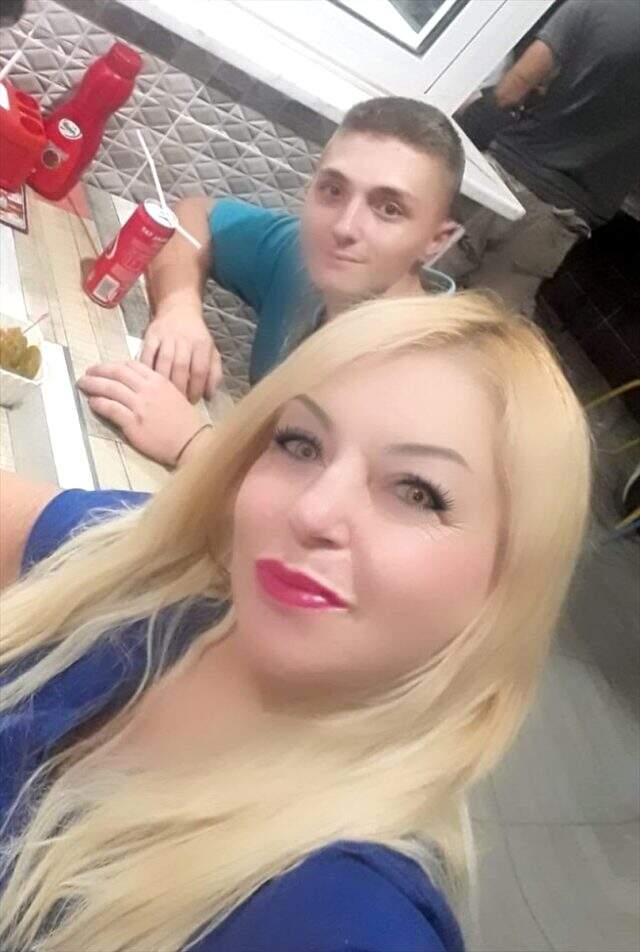 Evde cansız bedeni bulunan kadının oğlu tarafından kedi yüzünden öldürüldüğü ortaya çıktı Evde cansız bedeni bulunan kadının oğlu tarafından kedi yüzünden öldürüldüğü ortaya çıktı