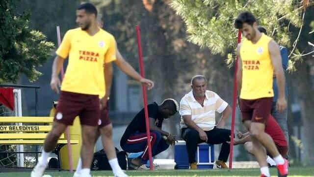 Fatih Terim'den takımdan ayrılan Onyekuru'ya: Seni özleyeceğim evlat