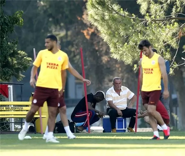 Galatasaray, Henry Onyekuru'nun ayrılığını duyurdu!