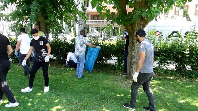 Koronanın yapamadığını sıcak havalar yaptı! Diyarbakır'da vatandaşlar eve kapandı Koronanın yapamadığını sıcak havalar yaptı! Diyarbakır'da vatandaşlar eve kapandı