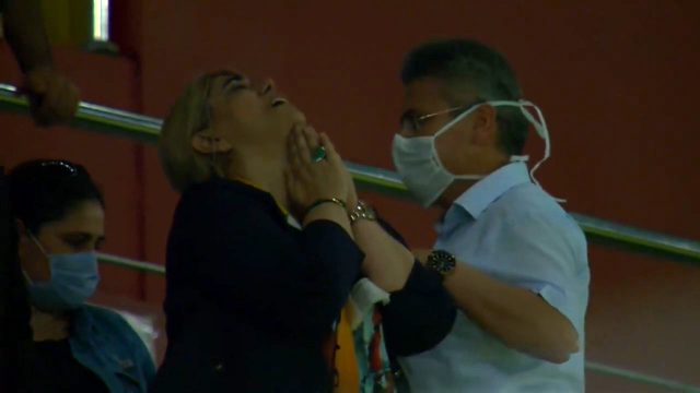 Kayserispor Başkanı Berna Gözbaşı, Beşiktaş maçı sonrası gözyaşlarını tutumadı