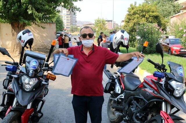 Aydın'da bir vatandaş tapulu arazisinden geçen bulvarı ulaşıma kapattı