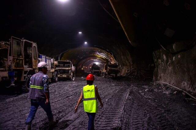 İstanbul Havalimanı Metro Hattı'nın yüzde 71'i tamamlandı İstanbul Havalimanı Metro Hattı'nın yüzde 71'i tamamlandı