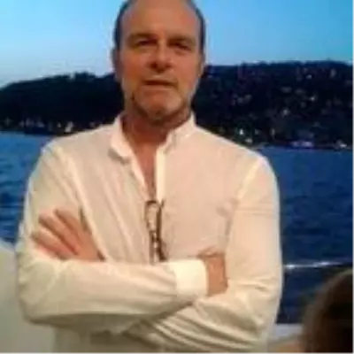 Binali Yıldırım'ın eşine hakaret eden Levent Özeren, gözaltına alındı