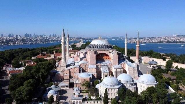 Son Dakika: Ayasofya'da ibadet yolu açıldı! Bakanlar Kurulu'nun 1934 tarihli müze kararı iptal edildi