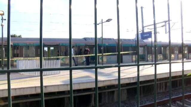 Tuzla İçmeler Marmaray Durağı'nda bir kişi intihar etti
